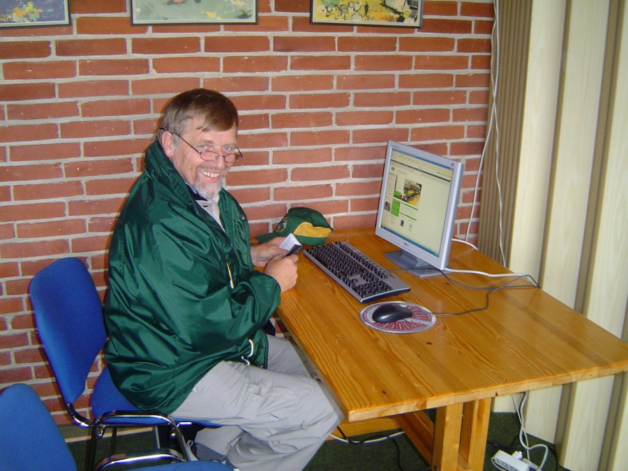 Hans Schwebel checking his mail