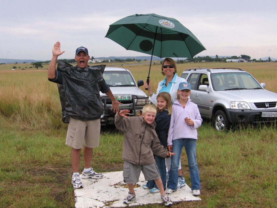 Landing spectators - click to enlarge Landing spectators