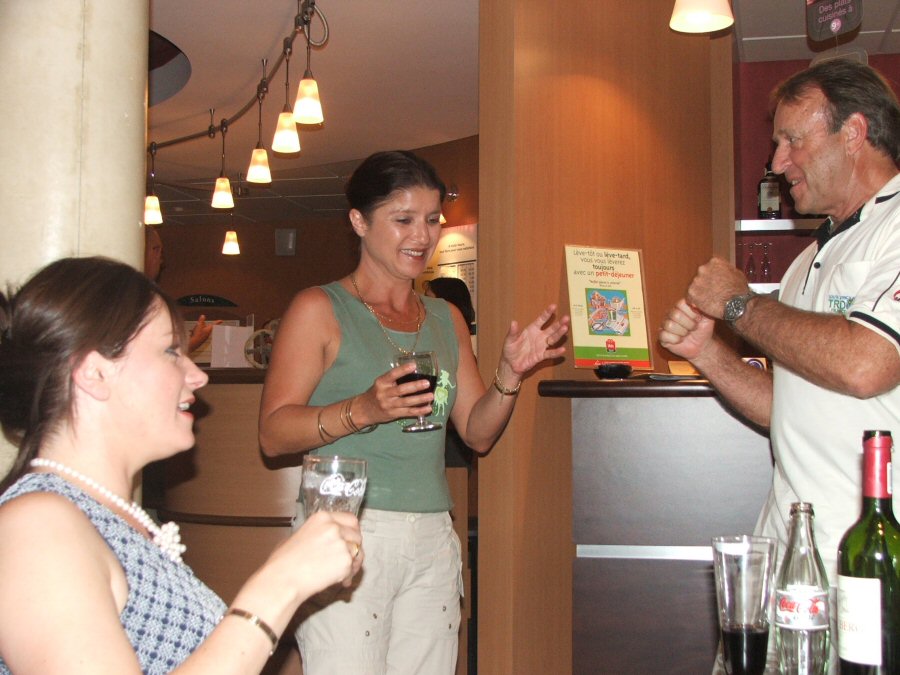 Anita, Lorraine and Barry - click to enlarge Anita, Lorraine and Barry