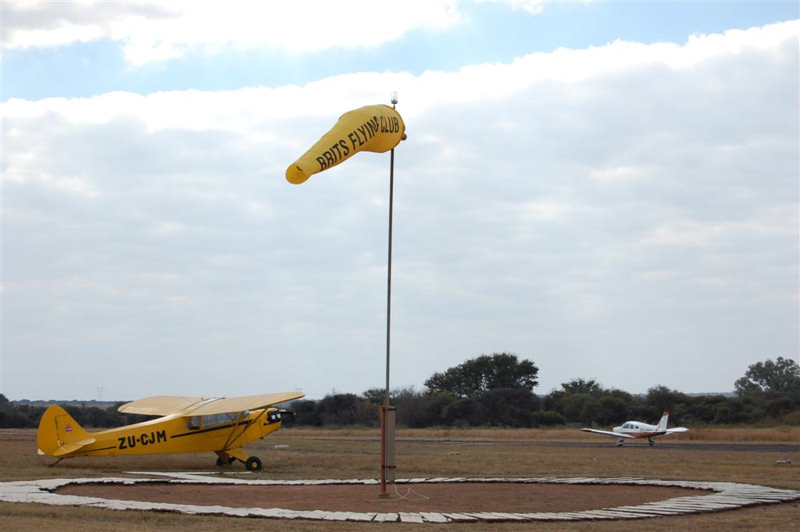 Strong Crosswind - 2009 SA National Landing Championships Cross Wind - 2009 SA National Landing Championships